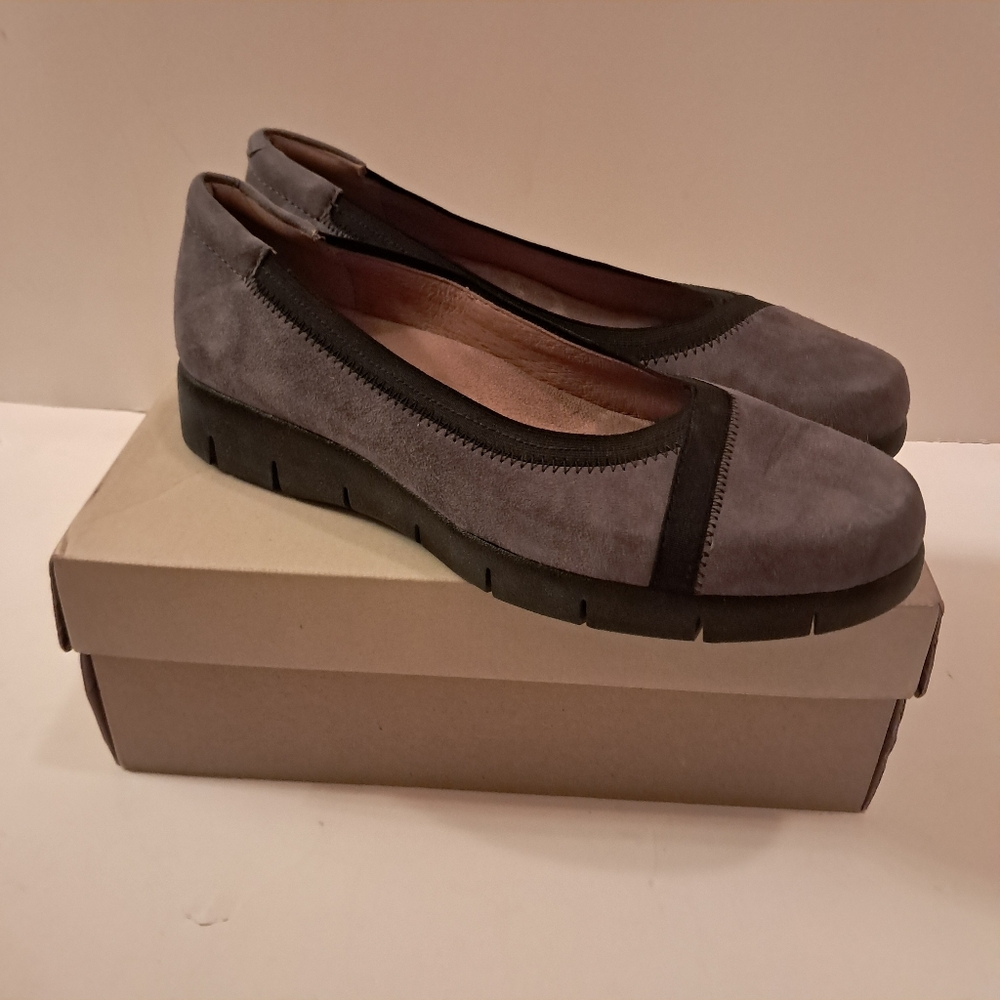 Clarks Artisian Daelyn Hill Slip On Loafers Women's 8W Suede Comfort Classic